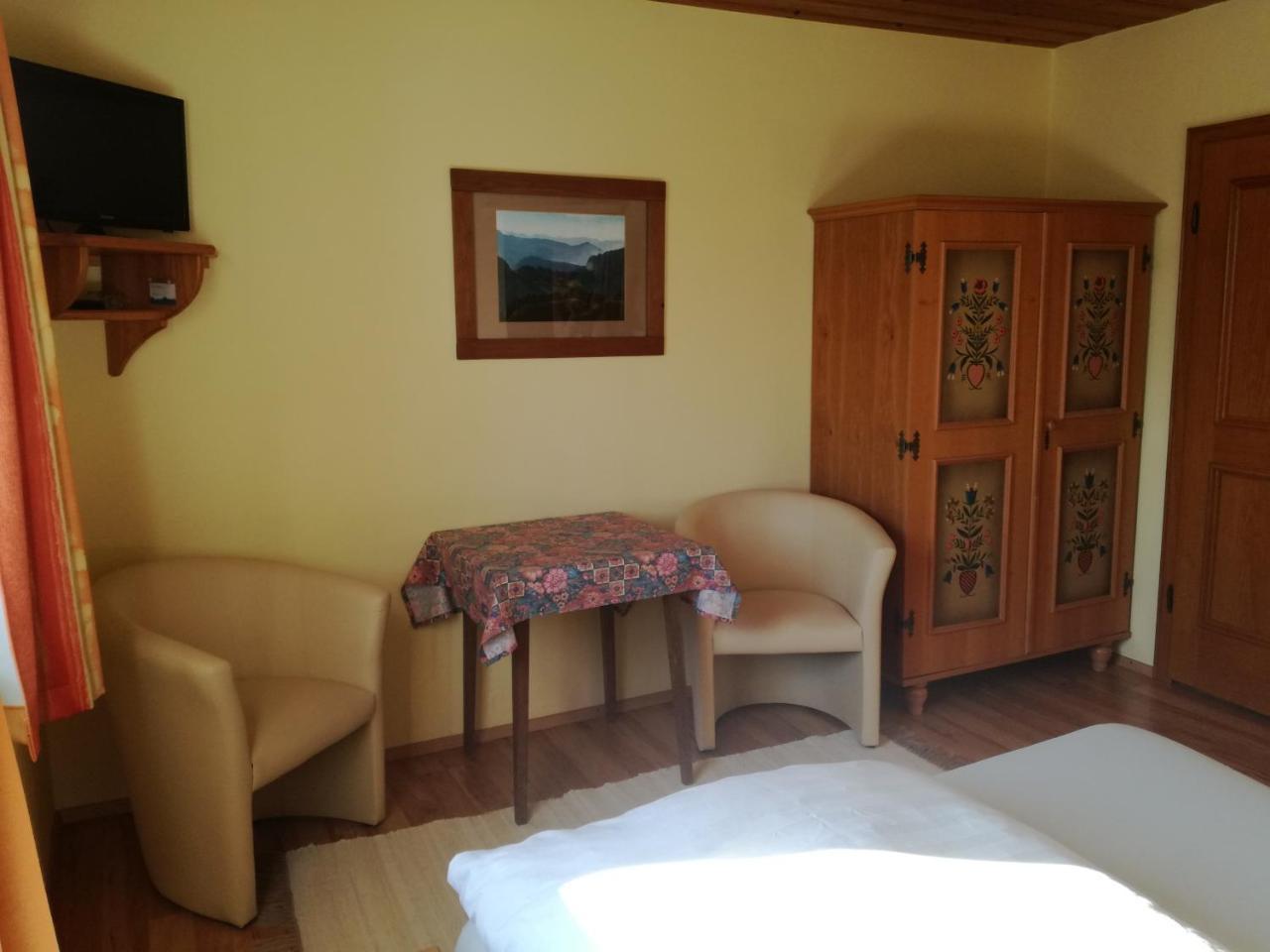 Hotel Haus Kapfinger Abtenau Esterno foto