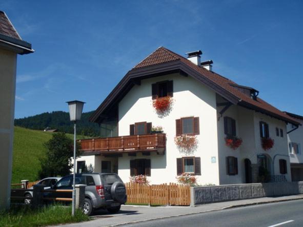 Hotel Haus Kapfinger Abtenau Esterno foto